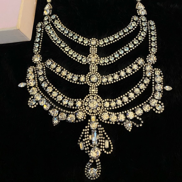 DanniJo authentic statement necklace - Picture 2 of 2